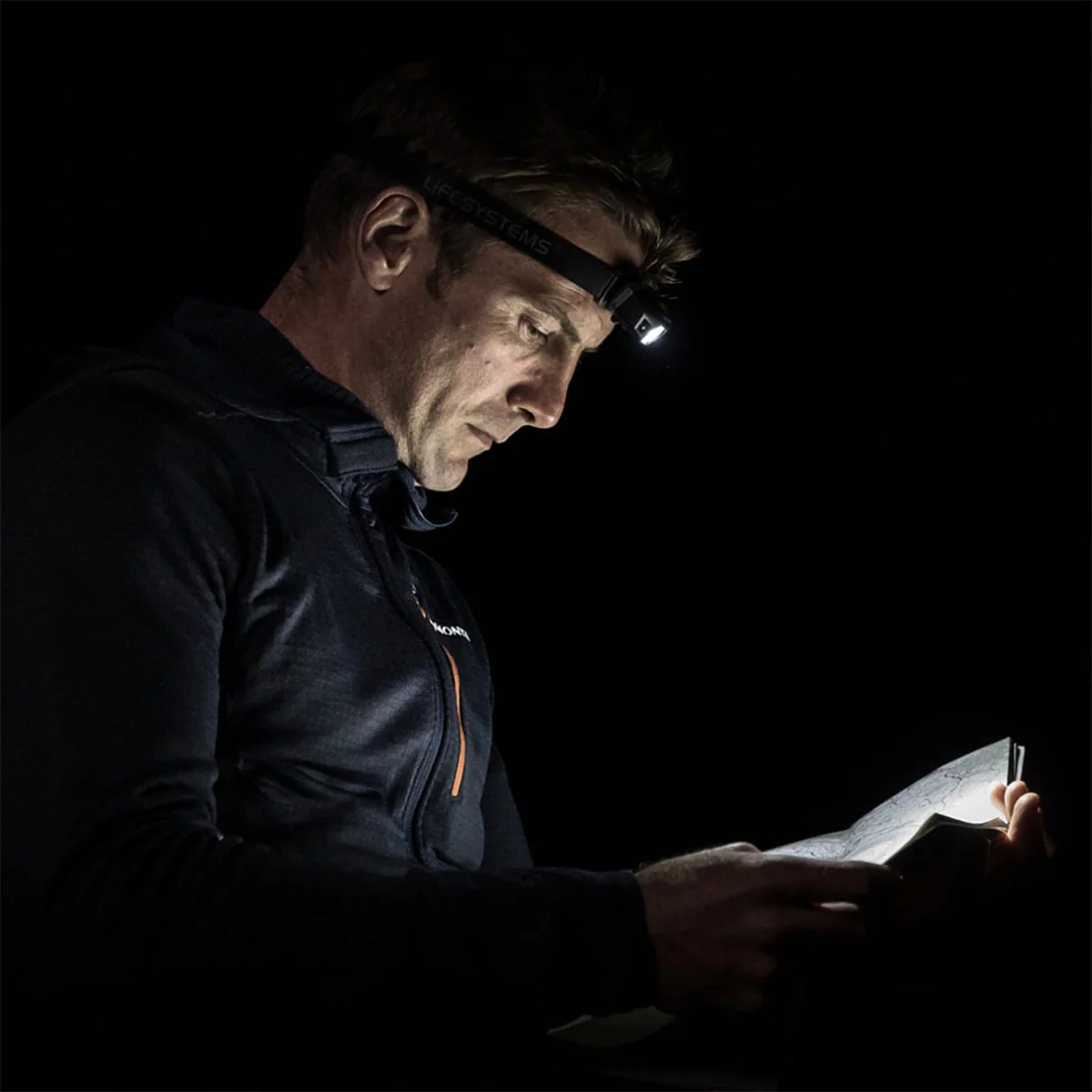 Lifesystems Intensity 155 LED Head Torch - Image 2